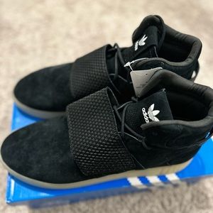Adidas Originals Tubular Invader Strap. Black size 12 . New